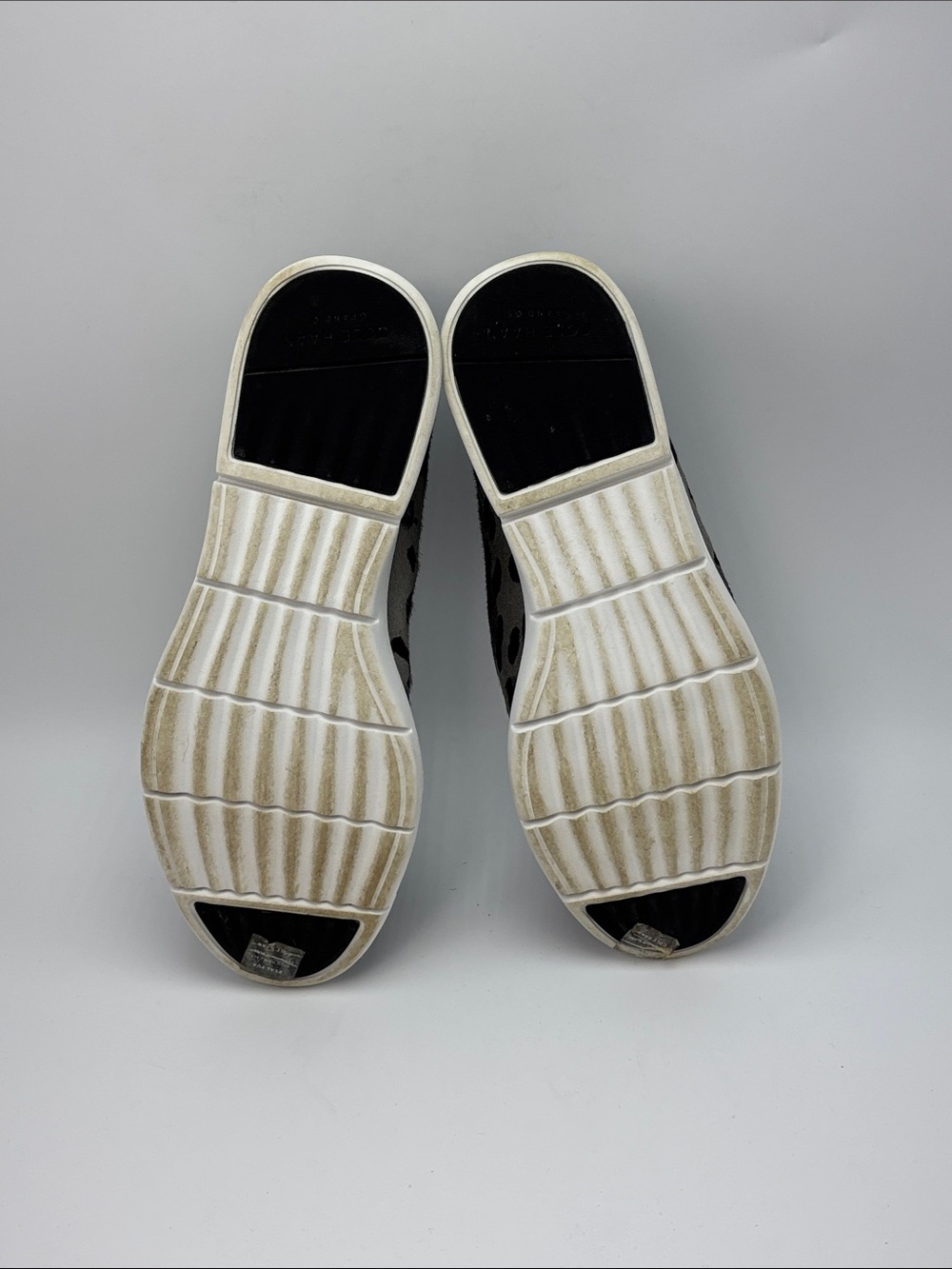 Cole Haan Grand Horizon Grey Leopard Print Calf Hair Slip On Shoes - size 8 - Picture 7 of 10